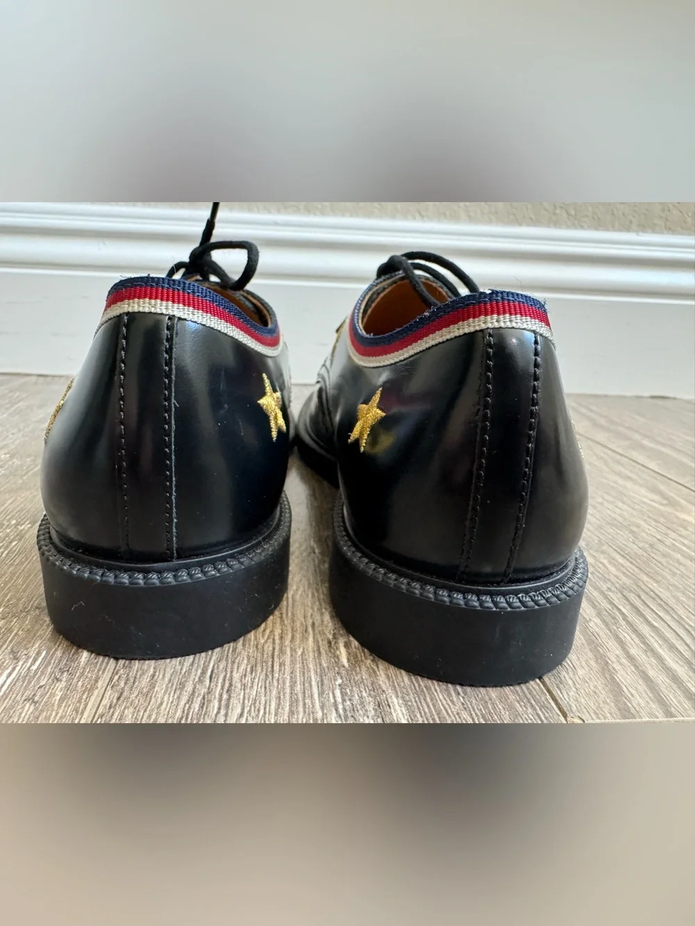 Gucci Kids EU 33 Black Leather Bee Star Embroidered Derby Dress Shoes Sylvie Web